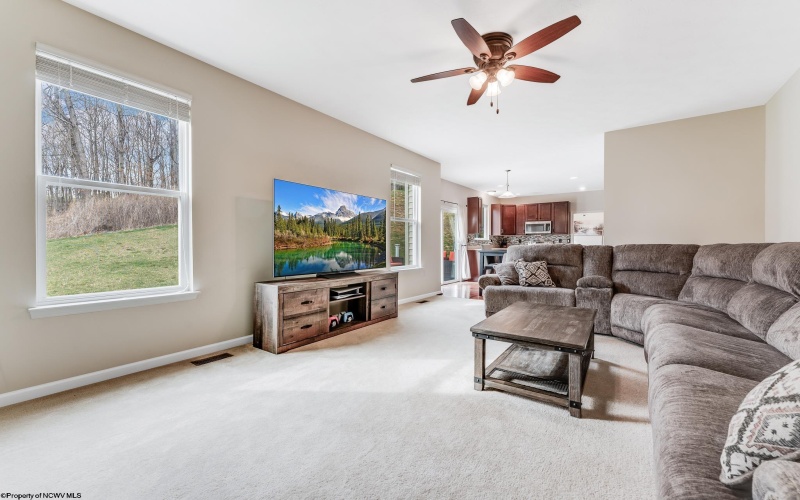 121 Brookdale Drive, Morgantown, West Virginia 26508, 4 Bedrooms Bedrooms, 10 Rooms Rooms,3 BathroomsBathrooms,Single Family Detached,For Sale,Brookdale,10158647