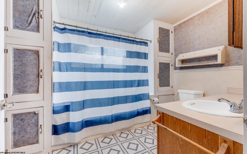 506 Delta Road, Wileyville, West Virginia 26581, 2 Bedrooms Bedrooms, 11 Rooms Rooms,1 BathroomBathrooms,Single Family Detached,For Sale,Delta,10158659