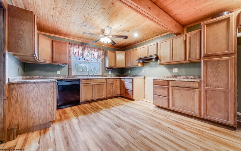 506 Delta Road, Wileyville, West Virginia 26581, 2 Bedrooms Bedrooms, 11 Rooms Rooms,1 BathroomBathrooms,Single Family Detached,For Sale,Delta,10158659