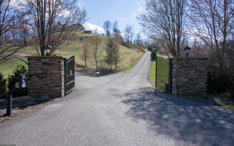 TBD Benton Grove Road, Morgantown, West Virginia 26508, ,Lots/land,For Sale,Benton Grove,10158702