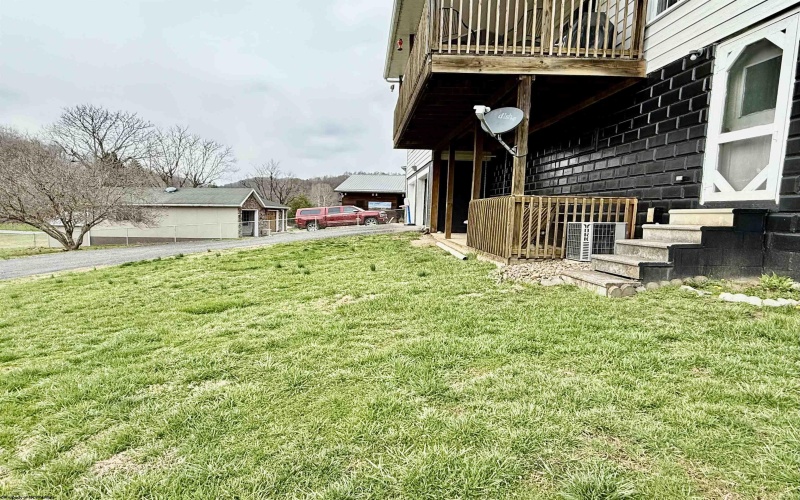 4356 Crossroads Road, Fairview, West Virginia 26570, 3 Bedrooms Bedrooms, 8 Rooms Rooms,2 BathroomsBathrooms,Single Family Detached,For Sale,Crossroads,10158716