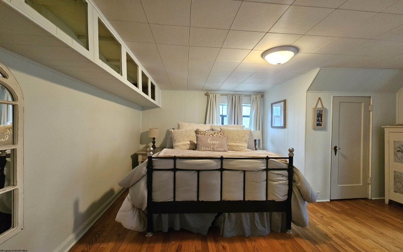 1103 Sunset Drive, Fairmont, West Virginia 26554, 3 Bedrooms Bedrooms, 6 Rooms Rooms,1 BathroomBathrooms,Single Family Detached,For Sale,Sunset,10158713