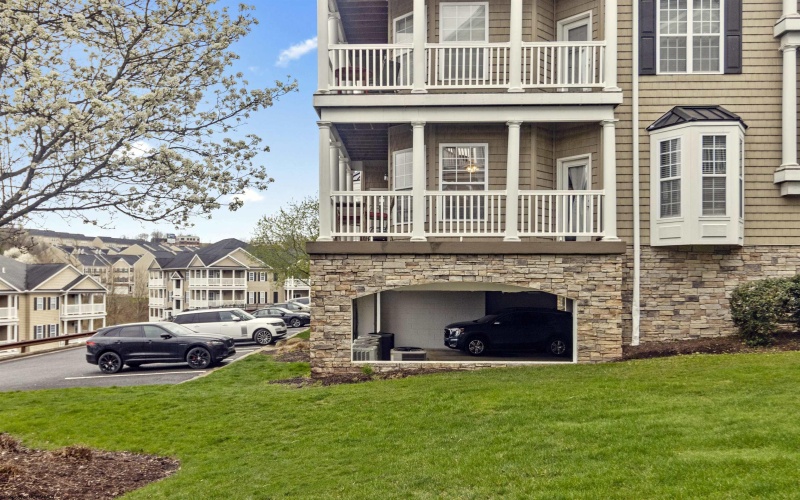 2518 Suncrest Village, Morgantown, West Virginia 26505, 2 Bedrooms Bedrooms, 5 Rooms Rooms,2 BathroomsBathrooms,Single Family Attached,For Sale,Suncrest,10158719