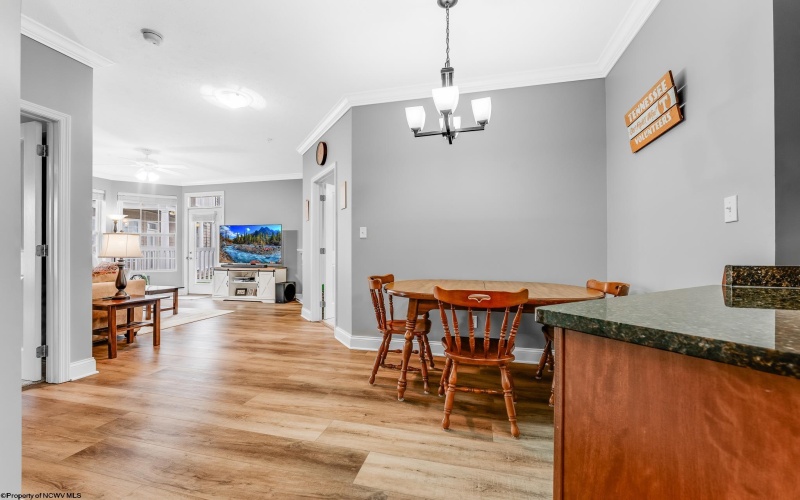 2511 Suncrest Village, Morgantown, West Virginia 26505, 2 Bedrooms Bedrooms, 4 Rooms Rooms,2 BathroomsBathrooms,Single Family Attached,For Sale,Suncrest,10158750