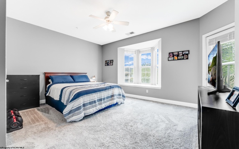 2511 Suncrest Village, Morgantown, West Virginia 26505, 2 Bedrooms Bedrooms, 4 Rooms Rooms,2 BathroomsBathrooms,Single Family Attached,For Sale,Suncrest,10158750