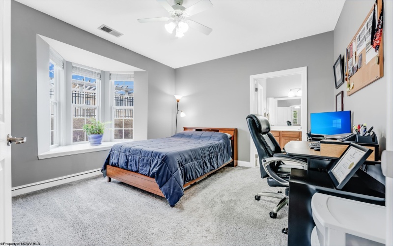 2511 Suncrest Village, Morgantown, West Virginia 26505, 2 Bedrooms Bedrooms, 4 Rooms Rooms,2 BathroomsBathrooms,Single Family Attached,For Sale,Suncrest,10158750