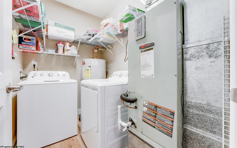 2511 Suncrest Village, Morgantown, West Virginia 26505, 2 Bedrooms Bedrooms, 4 Rooms Rooms,2 BathroomsBathrooms,Single Family Attached,For Sale,Suncrest,10158750