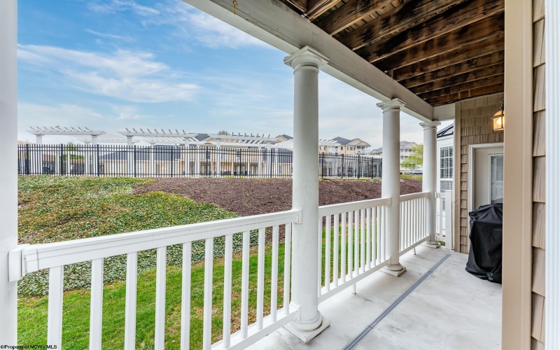 2511 Suncrest Village, Morgantown, West Virginia 26505, 2 Bedrooms Bedrooms, 4 Rooms Rooms,2 BathroomsBathrooms,Single Family Attached,For Sale,Suncrest,10158750
