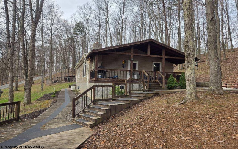 749 Valley Hill Estate Lane, Horner, West Virginia 26372, 4 Bedrooms Bedrooms, 9 Rooms Rooms,3 BathroomsBathrooms,Single Family Detached,For Sale,Valley Hill Estate,10158756