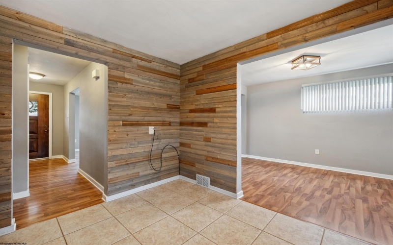 12 Highland Street, Monongahela, Pennsylvania 15063, 3 Bedrooms Bedrooms, 6 Rooms Rooms,2 BathroomsBathrooms,Single Family Detached,For Sale,Highland,10158754