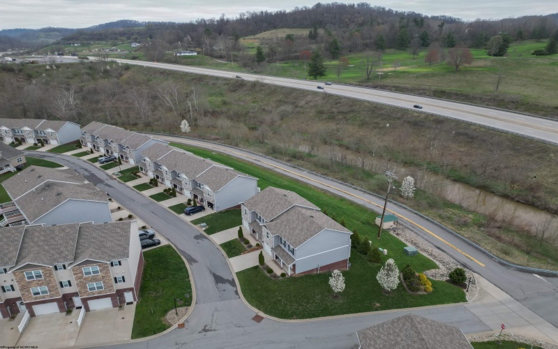 204 Mimosa Lane, Bridgeport, West Virginia 26330, 4 Bedrooms Bedrooms, 8 Rooms Rooms,3 BathroomsBathrooms,Single Family Attached,For Sale,Mimosa,10158764
