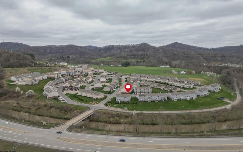 204 Mimosa Lane, Bridgeport, West Virginia 26330, 4 Bedrooms Bedrooms, 8 Rooms Rooms,3 BathroomsBathrooms,Single Family Attached,For Sale,Mimosa,10158764