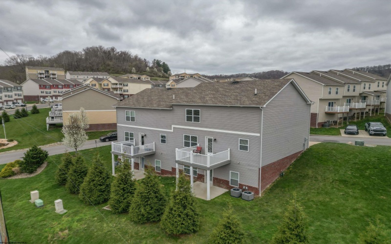 204 Mimosa Lane, Bridgeport, West Virginia 26330, 4 Bedrooms Bedrooms, 8 Rooms Rooms,3 BathroomsBathrooms,Single Family Attached,For Sale,Mimosa,10158764