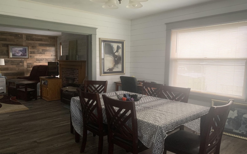 28 Shingleton Road, Spelter, West Virginia 26438, 3 Bedrooms Bedrooms, 8 Rooms Rooms,2 BathroomsBathrooms,Single Family Detached,For Sale,Shingleton,10158758