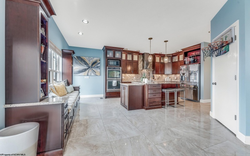 60 Heritage Hills Road, Uniontown, Pennsylvania 15401, 3 Bedrooms Bedrooms, 8 Rooms Rooms,2 BathroomsBathrooms,Single Family Detached,For Sale,Heritage Hills,10158761