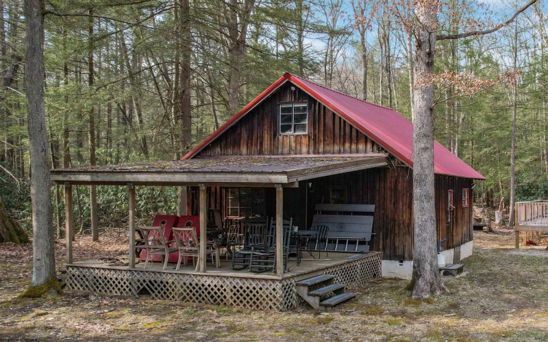 145 Bowers Lane, Bruceton Mills, West Virginia 26525, 2 Bedrooms Bedrooms, 6 Rooms Rooms,1 BathroomBathrooms,Single Family Detached,For Sale,Bowers,10158768
