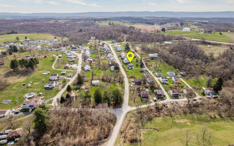910 Keisterville Road, Keisterville, Pennsylvania 15449, 3 Bedrooms Bedrooms, 6 Rooms Rooms,1 BathroomBathrooms,Single Family Detached,For Sale,Keisterville,10158766