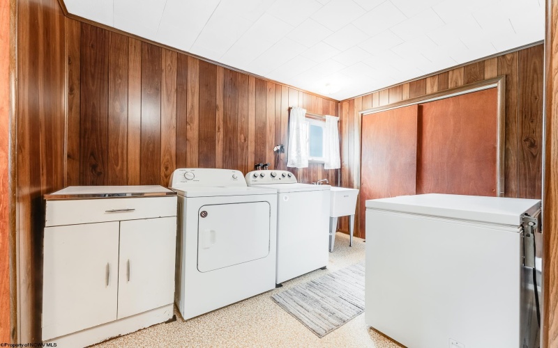 910 Keisterville Road, Keisterville, Pennsylvania 15449, 3 Bedrooms Bedrooms, 6 Rooms Rooms,1 BathroomBathrooms,Single Family Detached,For Sale,Keisterville,10158766