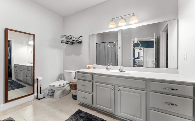 2117 Suncrest Village Drive, Morgantown, West Virginia 26505, 2 Bedrooms Bedrooms, 4 Rooms Rooms,2 BathroomsBathrooms,Single Family Attached,For Sale,Suncrest Village,10158782