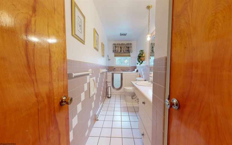 964 Coleman Avenue, Fairmont, West Virginia 26554, 3 Bedrooms Bedrooms, 10 Rooms Rooms,3 BathroomsBathrooms,Single Family Detached,For Sale,Coleman,10158798