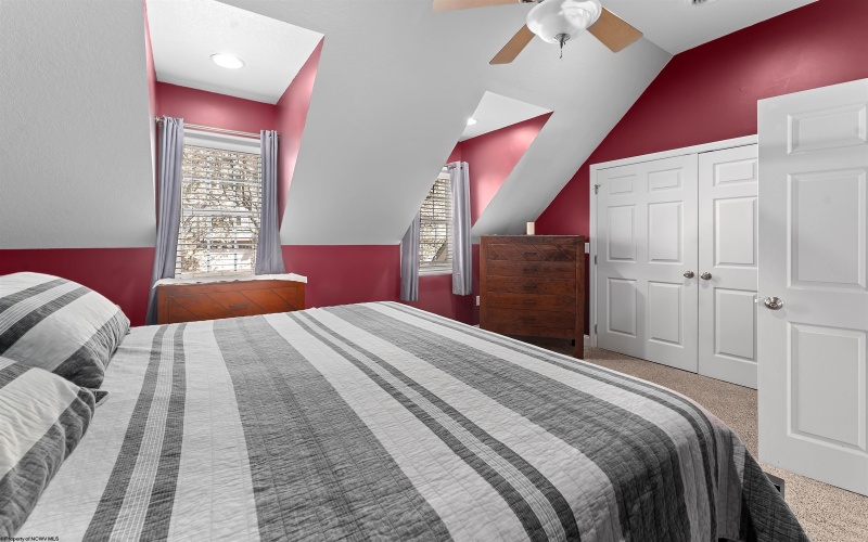 202 Caroline Lane, Morgantown, West Virginia 26508, 3 Bedrooms Bedrooms, 6 Rooms Rooms,2 BathroomsBathrooms,Single Family Detached,For Sale,Caroline,10158814
