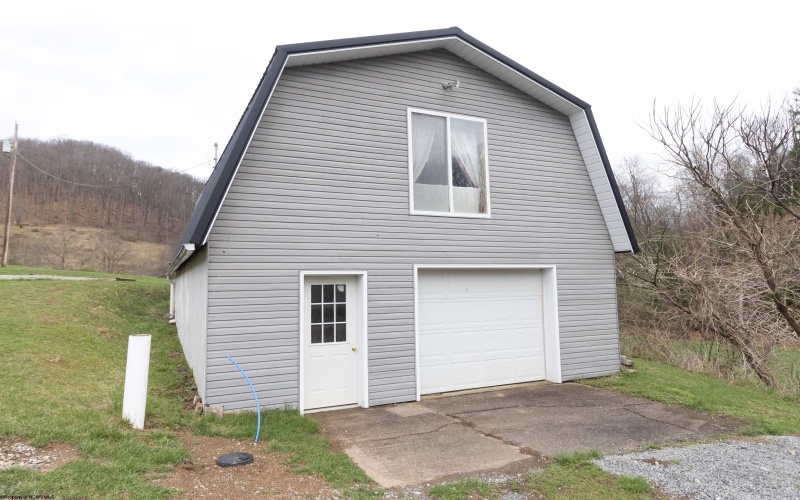 2555 Marshville Road, Salem, West Virginia 26426, 4 Bedrooms Bedrooms, 7 Rooms Rooms,2 BathroomsBathrooms,Single Family Detached,For Sale,Marshville,10158812