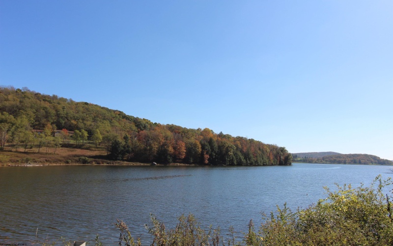 Lot 4 Grosbeak Drive, Terra Alta, West Virginia 26764, ,Lots/land,For Sale,Grosbeak,10158809