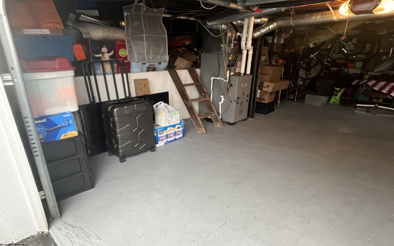 159 Kramer Drive, Clarksburg, West Virginia 26301, 3 Bedrooms Bedrooms, 5 Rooms Rooms,1 BathroomBathrooms,Single Family Detached,For Sale,Kramer,10157633