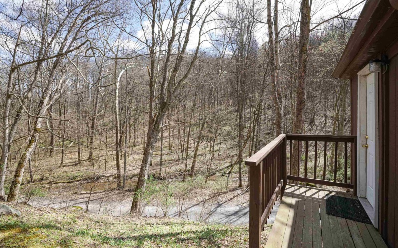 84 Billingsley Hollow Road, Fairview, West Virginia 26570, 3 Bedrooms Bedrooms, 7 Rooms Rooms,1 BathroomBathrooms,Single Family Detached,For Sale,Billingsley Hollow,10158846