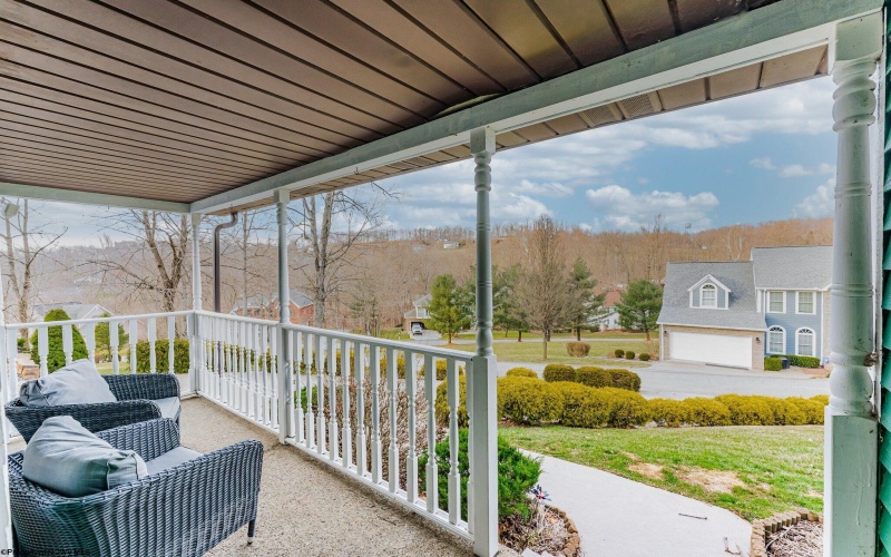 4683 Shadyside Lane, Morgantown, West Virginia 26508, 3 Bedrooms Bedrooms, 6 Rooms Rooms,2 BathroomsBathrooms,Single Family Detached,For Sale,Shadyside,10158850