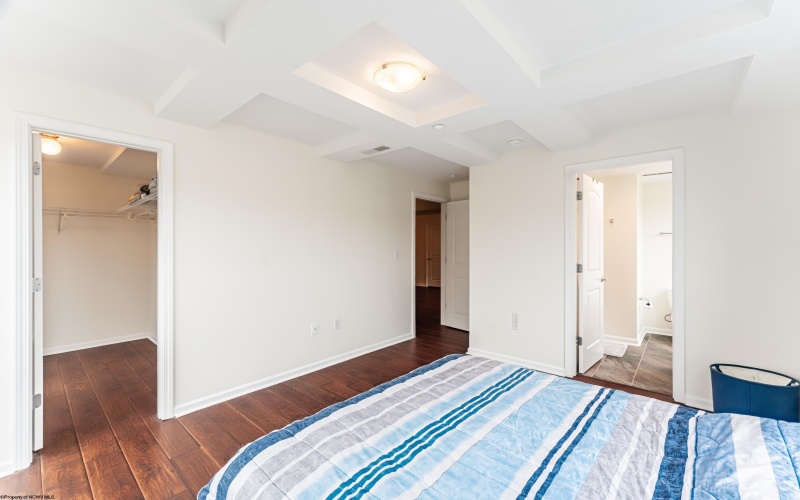 1117-207 University Avenue, Morgantown, West Virginia 26505, 2 Bedrooms Bedrooms, 5 Rooms Rooms,2 BathroomsBathrooms,Single Family Attached,For Sale,University,10158881