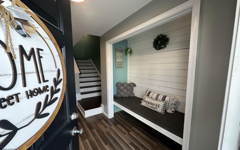 187 Birds Eye View Drive, Morgantown, West Virginia 26501, 3 Bedrooms Bedrooms, 8 Rooms Rooms,2 BathroomsBathrooms,Single Family Attached,For Sale,Birds Eye View,10158892