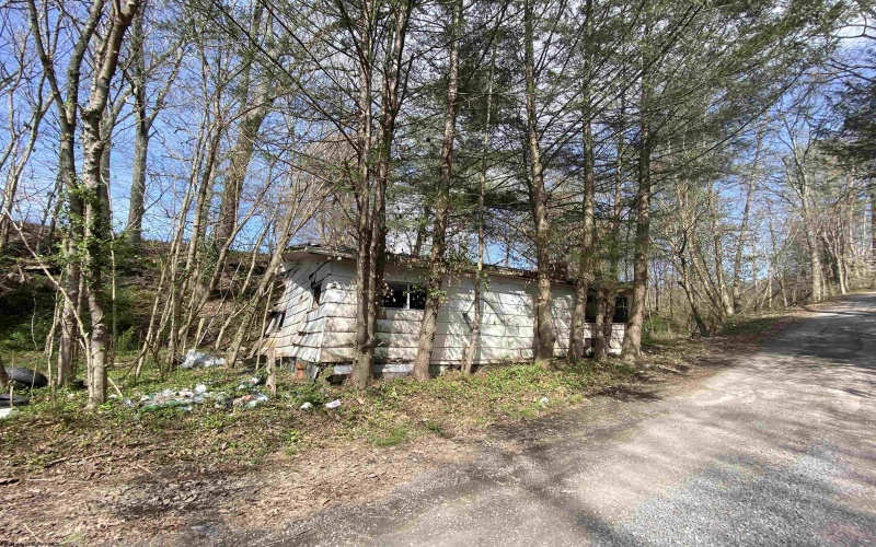 44 Poling Farm Road, Clarksburg, West Virginia 26301, ,Lots/land,For Sale,Poling Farm,10158888