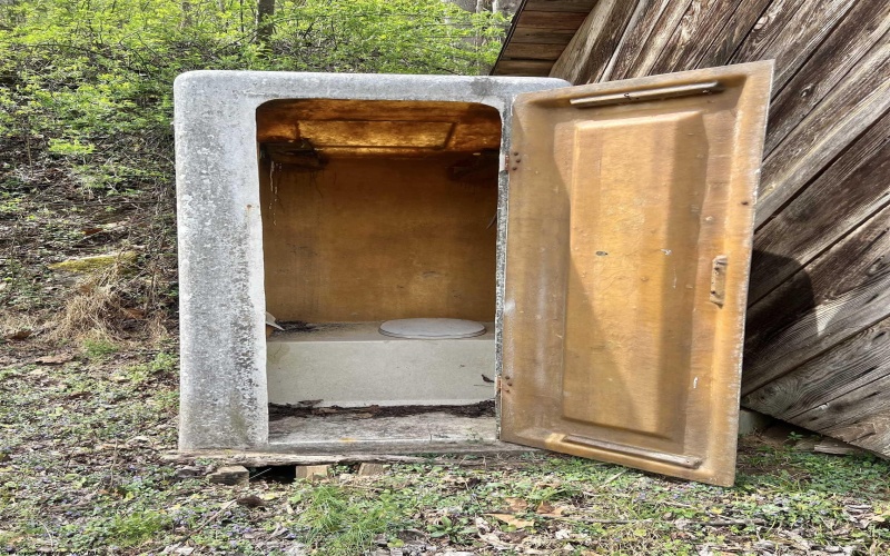 13505 Elk River Road, Duck, West Virginia 26639, ,Lots/land,For Sale,Elk River,10158879