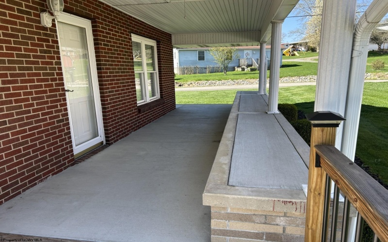 107 Walsh Drive, Kingwood, West Virginia 26537, 3 Bedrooms Bedrooms, 6 Rooms Rooms,2 BathroomsBathrooms,Single Family Detached,For Sale,Walsh,10158866