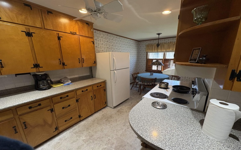 1292 Parkview Drive, Morgantown, West Virginia 26505, 4 Bedrooms Bedrooms, 7 Rooms Rooms,2 BathroomsBathrooms,Single Family Detached,For Sale,Parkview,10158883