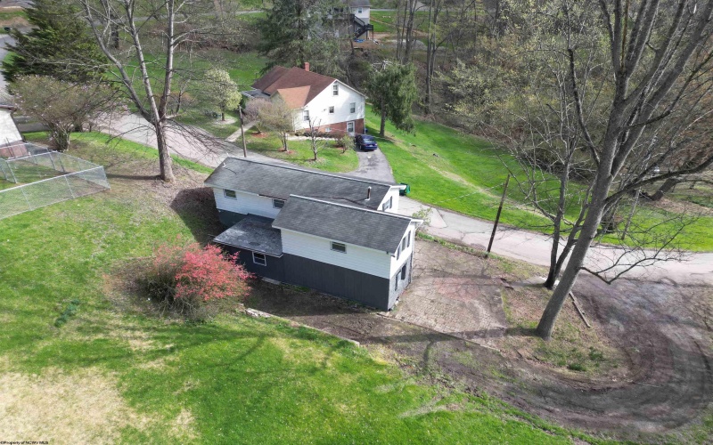 145 Winding Way, Clarksburg, West Virginia 26301, 4 Bedrooms Bedrooms, 7 Rooms Rooms,2 BathroomsBathrooms,Single Family Detached,For Sale,Winding,10158871