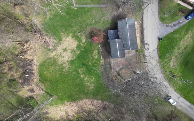 145 Winding Way, Clarksburg, West Virginia 26301, 4 Bedrooms Bedrooms, 7 Rooms Rooms,2 BathroomsBathrooms,Single Family Detached,For Sale,Winding,10158871