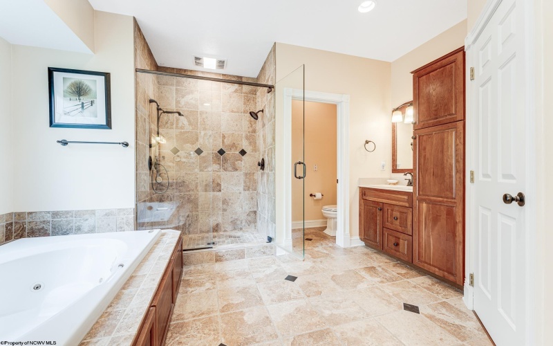 4009 Greystone Drive, Morgantown, West Virginia 26508, 5 Bedrooms Bedrooms, 10 Rooms Rooms,4 BathroomsBathrooms,Single Family Detached,For Sale,Greystone,10158886