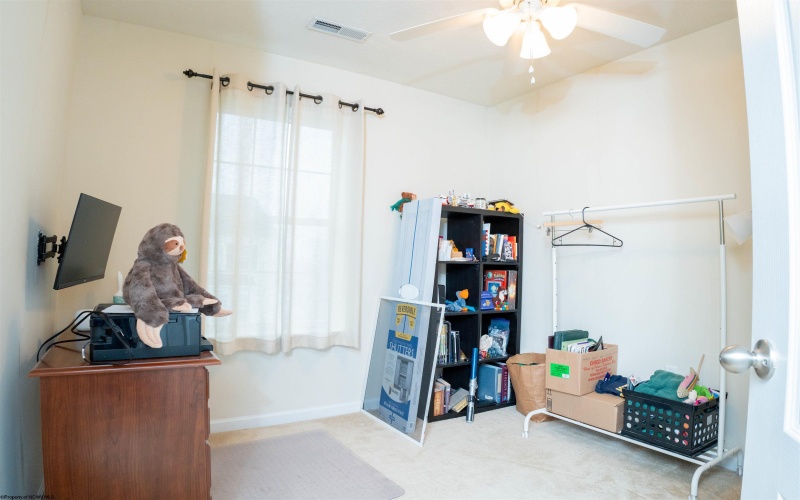 134 Woodside Drive, Morgantown, West Virginia 26508, 3 Bedrooms Bedrooms, 6 Rooms Rooms,2 BathroomsBathrooms,Single Family Attached,For Sale,Woodside,10158909