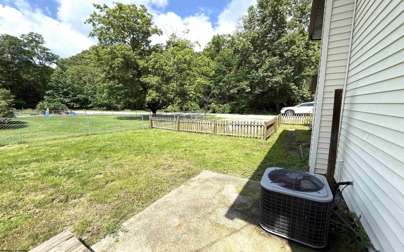 21 Ramp Hollow Road, Pursglove, West Virginia 26546, 2 Bedrooms Bedrooms, 5 Rooms Rooms,1 BathroomBathrooms,Single Family Detached,For Sale,Ramp Hollow,10158903