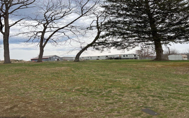 90 Johnson Avenue, Elkins, West Virginia 26241, ,Multi-unit/income,For Sale,Johnson,10158914