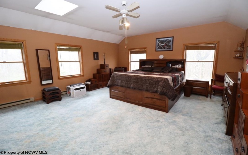 186 Rusty Ridge, Elkins, West Virginia 26241, 4 Bedrooms Bedrooms, 10 Rooms Rooms,2 BathroomsBathrooms,Single Family Detached,For Sale,Rusty,10157952