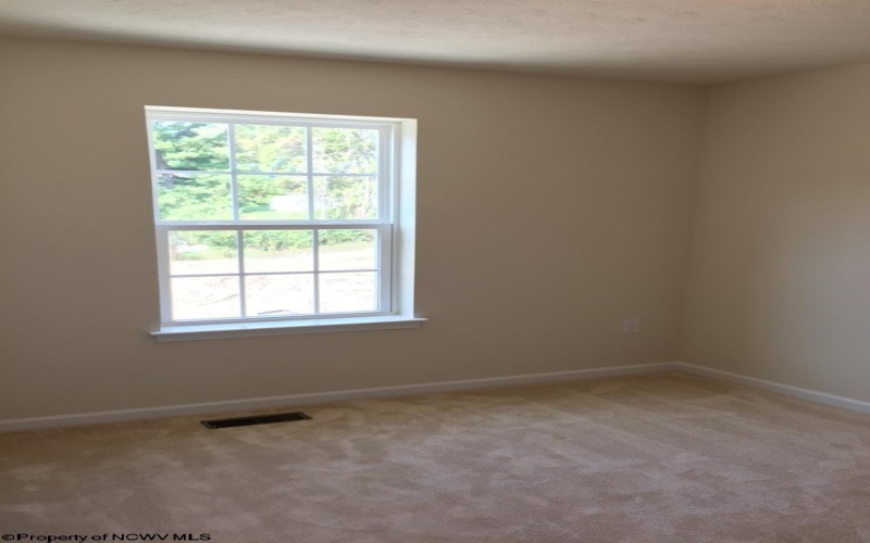 105 Inlet Street, Morgantown, West Virginia 26508, 4 Bedrooms Bedrooms, 7 Rooms Rooms,4 BathroomsBathrooms,Residential Rentals,For Rent,Inlet,10158925