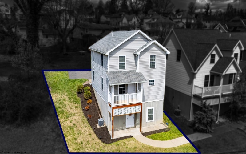 617 Richwood Avenue, Morgantown, West Virginia 26505, 4 Bedrooms Bedrooms, 7 Rooms Rooms,3 BathroomsBathrooms,Single Family Detached,For Sale,Richwood,10158937