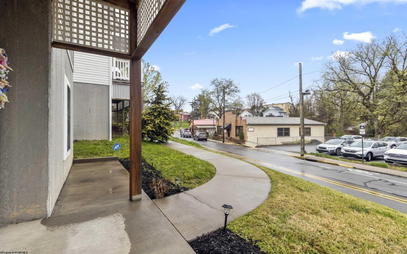 617 Richwood Avenue, Morgantown, West Virginia 26505, 4 Bedrooms Bedrooms, 7 Rooms Rooms,3 BathroomsBathrooms,Single Family Detached,For Sale,Richwood,10158937