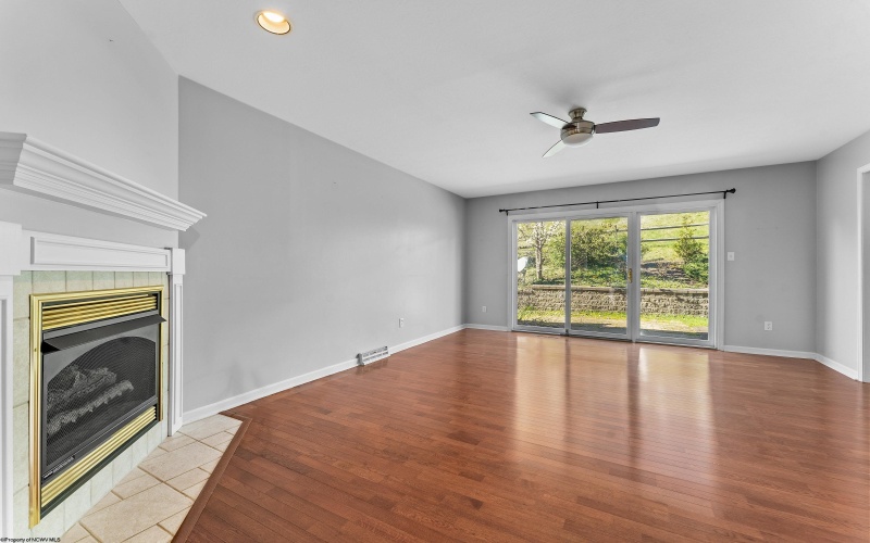 171 Windwood Drive, Morgantown, West Virginia 26505, 3 Bedrooms Bedrooms, 7 Rooms Rooms,3 BathroomsBathrooms,Residential Rentals,For Rent,Windwood,10158950