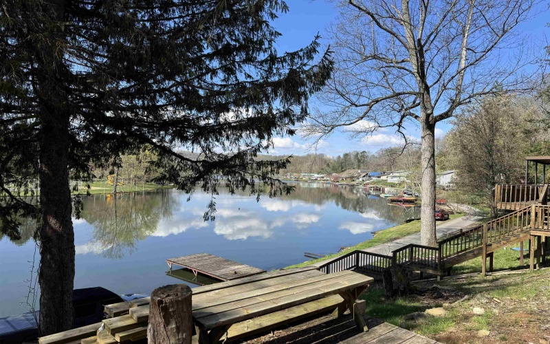 1098 Crystal Lake Road, West Union, West Virginia 26456, ,Lots/land,For Sale,Crystal Lake,10158949