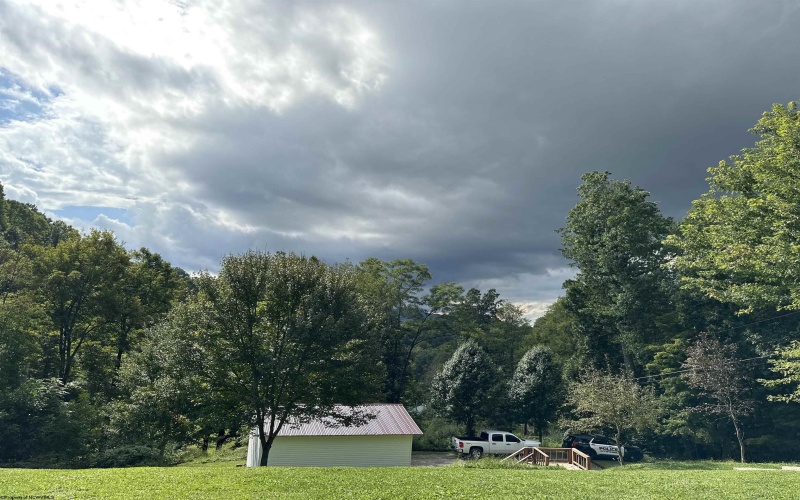 403 Diamond Street, Elkins, West Virginia 26241, 3 Bedrooms Bedrooms, 8 Rooms Rooms,2 BathroomsBathrooms,Single Family Detached,For Sale,Diamond,10158956