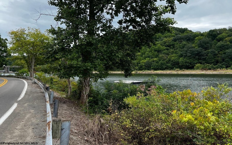4 River Road, Morgantown, West Virginia 26501, ,Lots/land,For Sale,River,10155794
